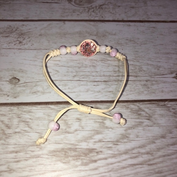 Encapsulated Dried Flower Charm Handmade Adjustable Bracelet - Picture 12 of 14